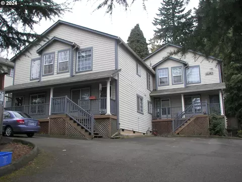 12363 SE Whitcomb Dr, Milwaukie, OR 97222
