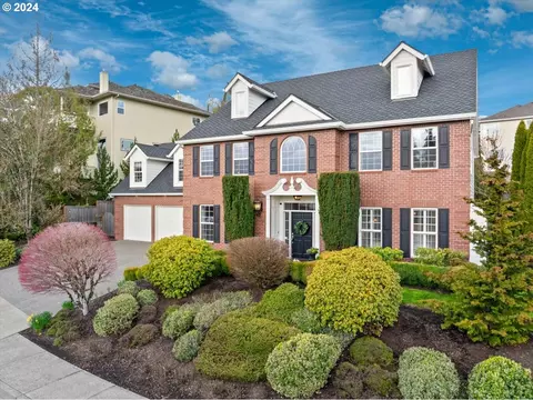 11903 SW Aspen Ridge Dr, Portland, OR 97224
