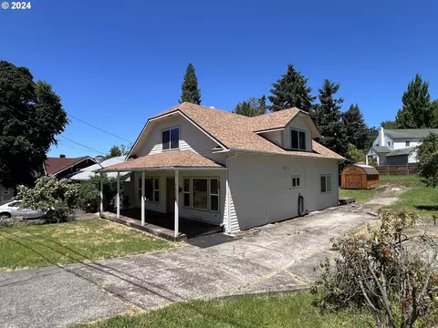 1336 SE Lane Ave, Roseburg, OR 97470