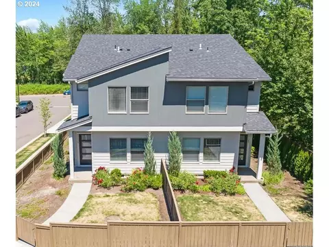 17387 SE Cuyahoga Way, Damascus, OR 97089
