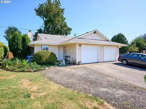 1015 SE Raffon Ct, Salem, OR 97301