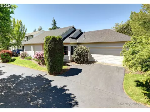 2387 NE 12th Way, Hillsboro, OR 97124