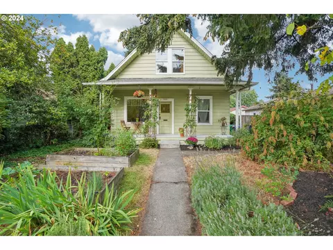 3629 SE 67th Ave, Portland, OR 97206