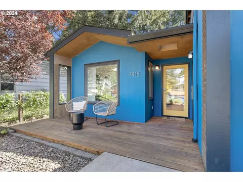 7418 SE Martins St, Portland, OR 97206