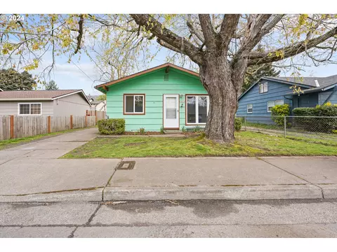 10021 SE Harold St, Portland, OR 97266