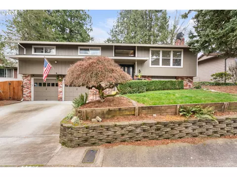3730 SE 3rd St, Gresham, OR 97080