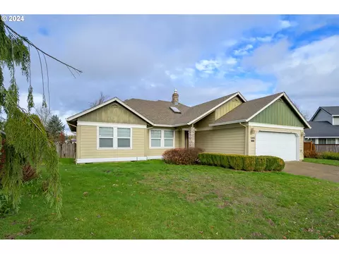 1965 SW Oleander Ct, Mcminnville, OR 97128