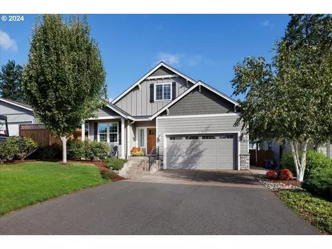 2765 Cambridge St, West Linn, OR 97068