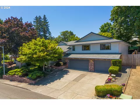 725 21st Pl, Salem, OR 97304