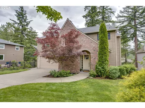 10948 SW 30th Pl, Portland, OR 97219