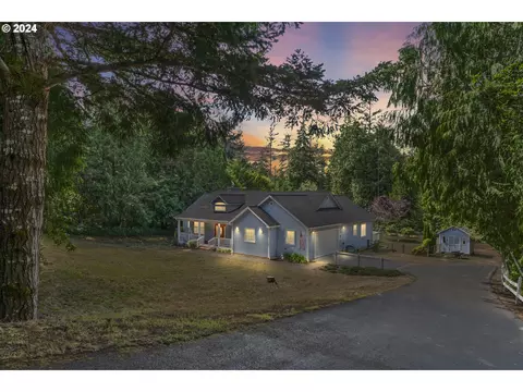 5403 Ka Teech Dr, Florence, OR 97439