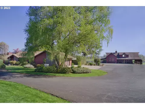 9804 S Macksburg Rd, Canby, OR 97013