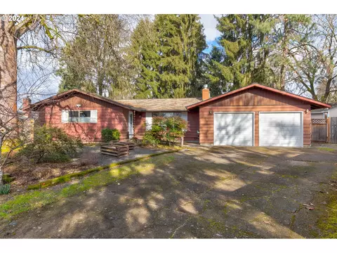 11965 SW Manzanita Ct, Portland, OR 97223