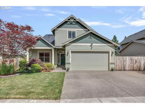 1620 NE Gardiner Dr, Estacada, OR 97023