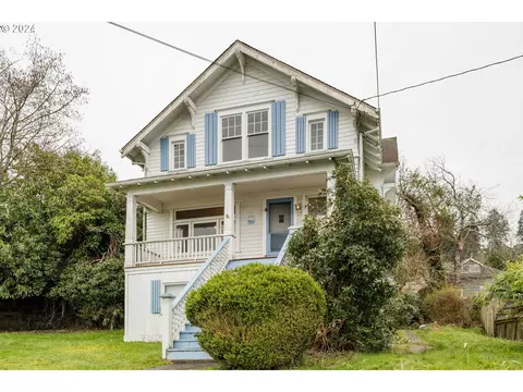 169 W Duane St, Astoria, OR 97103