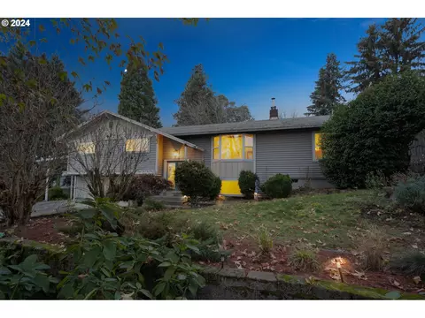 10906 NE 84th St, Vancouver, WA 98662