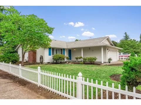3928 Pam St, Eugene, OR 97402