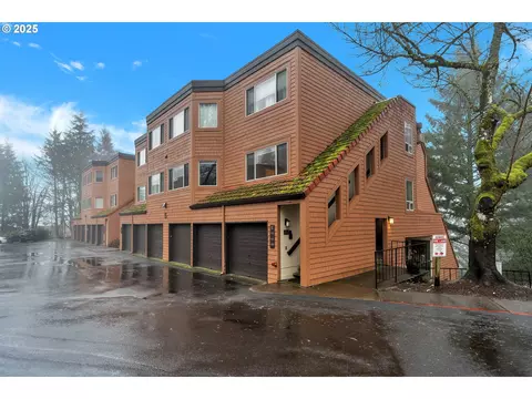35 Oswego, Lake Oswego, OR 97035