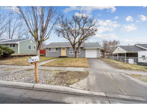 140 NW Logan Dr, Hermiston, OR 97838