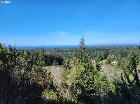 Linn Ln, Port Orford, OR 97465