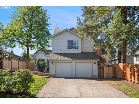 5016 SW Buddington St, Portland, OR 97219