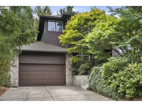 3638 SW Vesta St, Portland, OR 97219