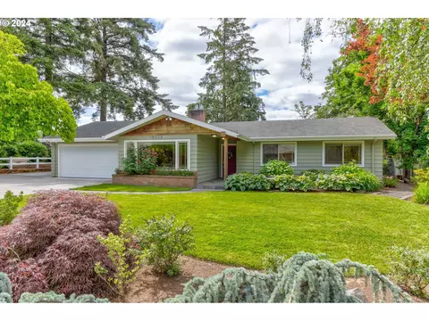 10320 SW Homestead Ln, Beaverton, OR 97008