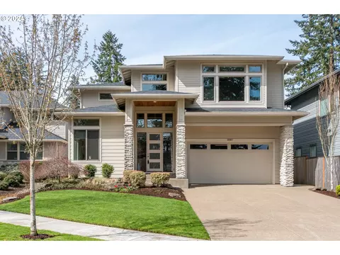 12867 SW Parkdale Ave, Portland, OR 97223