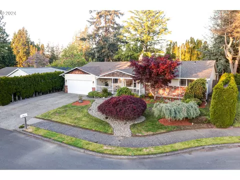 1584 NE La Mesa Pl, Gresham, OR 97030