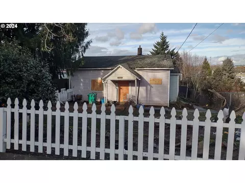 2723 N Houghton St, Portland, OR 97217