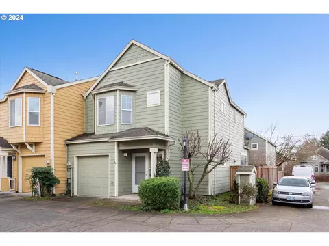 2638 NE 6th Pl, Portland, OR 97212