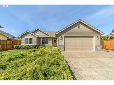 3144 Arrowhead St, Eugene, OR 97404