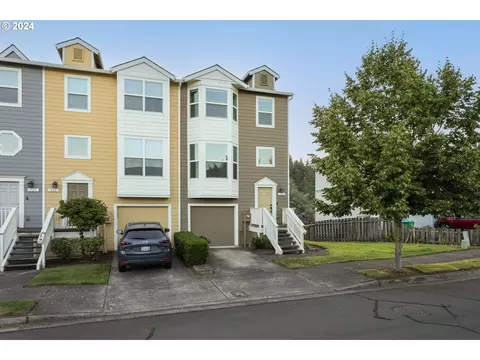 353 NW Battaglia Ave, Gresham, OR 97030