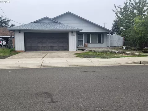139 Valentine Ave, Sutherlin, OR 97479