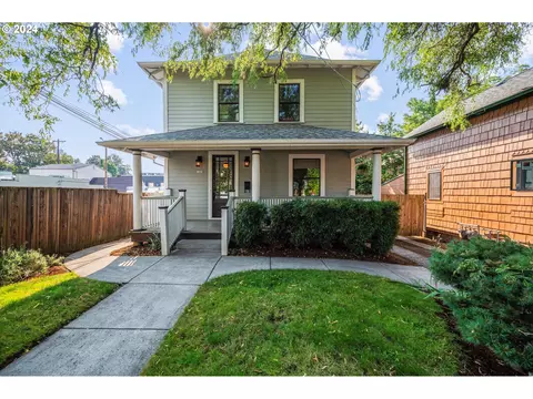 1425 SE 34th Ave, Portland, OR 97214