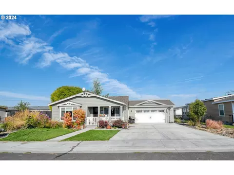 302 Clarence St, Boardman, OR 97818