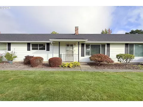 869 NE Fleming Ave #B-7, Gresham, OR 97030