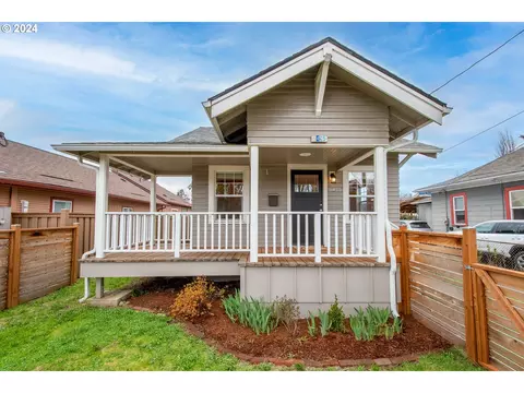 6425 SE 71st Ave, Portland, OR 97206
