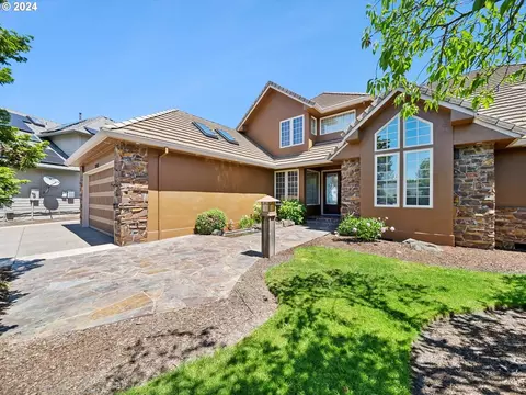 14076 SW Benchview Ter, Portland, OR 97224