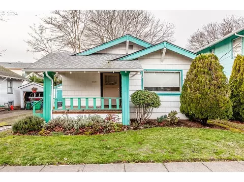 1725 SE 50th Ave, Portland, OR 97215