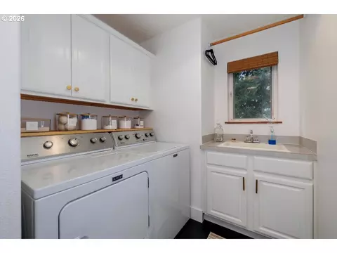 Other - 36745 Eldridge Dr, Sandy, OR 97055 photo 6 of 7