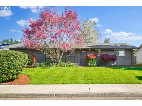 975 Denise Ct SE, Salem, OR 97306