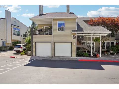 13210 SE 7th St #J48, Vancouver, WA 98683