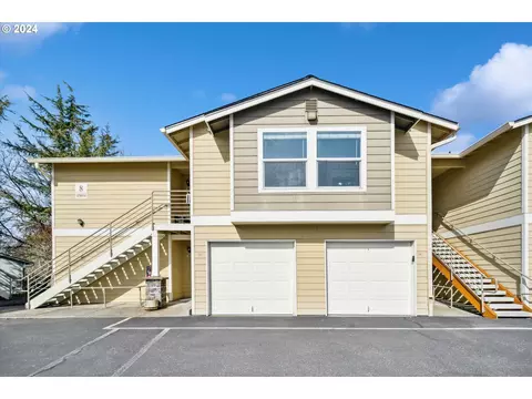 15054 NW Central Dr #803, Portland, OR 97229