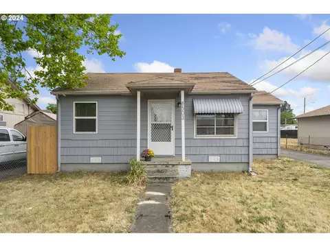 8503 SE Hinkley Ave, Happy Valley, OR 97086