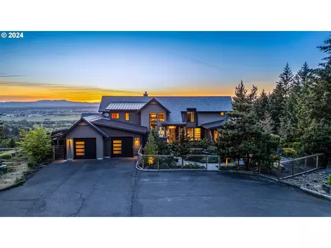 90535 Coburghills Dr, Eugene, OR 97408