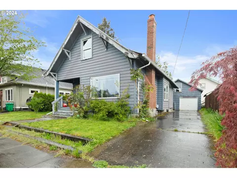 713 NE Sumner St, Portland, OR 97211