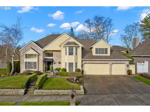 14257 Edenberry Dr, Lake Oswego, OR 97035