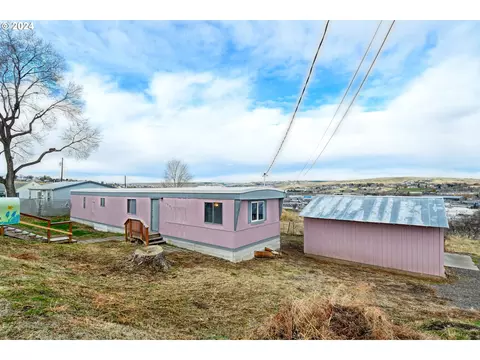 1801 SW Goodwin Ave, Pendleton, OR 97801