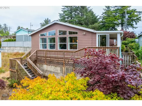 2270 W Martin Ave, Netarts, OR 97143